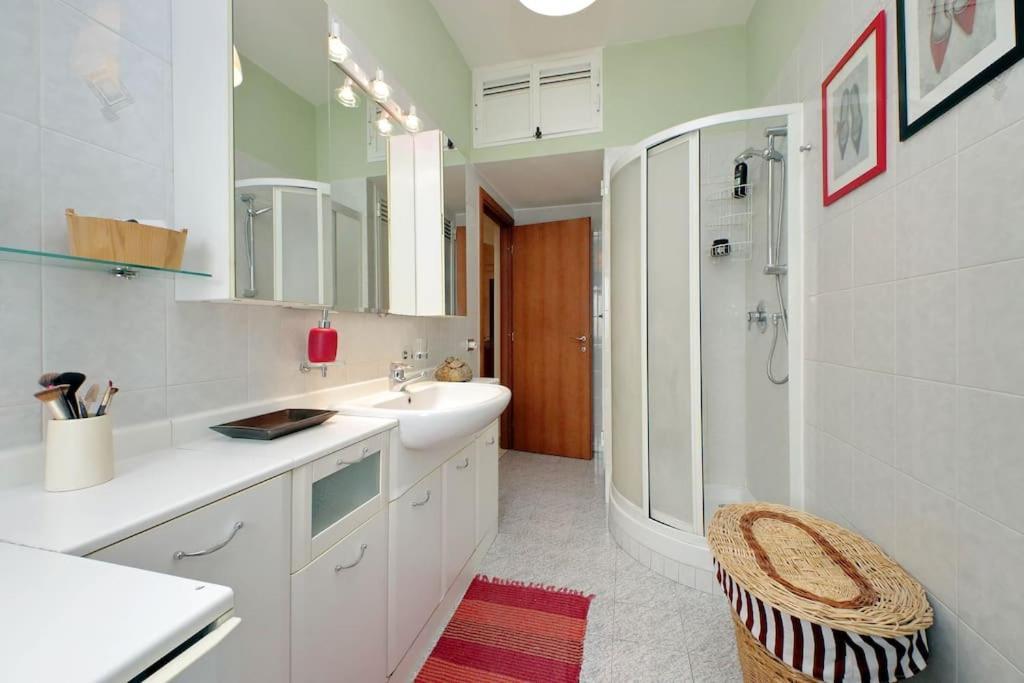 Relax Rome: Balcony Flat Near Gemelli Station Apartment Exterior photo