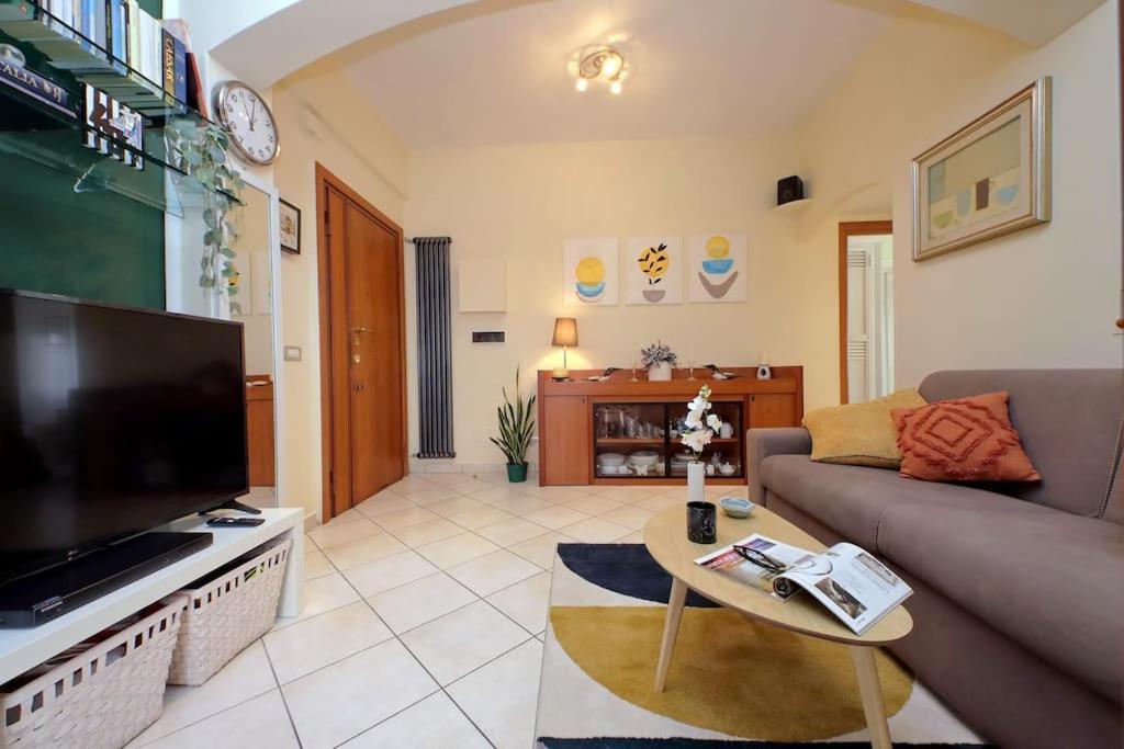 Relax Rome: Balcony Flat Near Gemelli Station Apartment Exterior photo